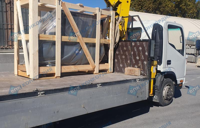 Отгрузка поршневого компрессора Remeza СБ4/Ф-500.LT100-7,5 кВт в г. Симферополь